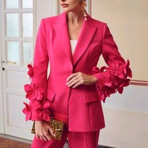 SOLID PEAK COLLAR STEREO FLOWER FLAP DETAIL BLAZER